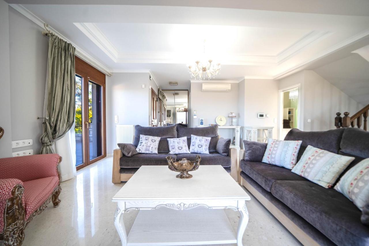Villa Iremia Luxury With Pool