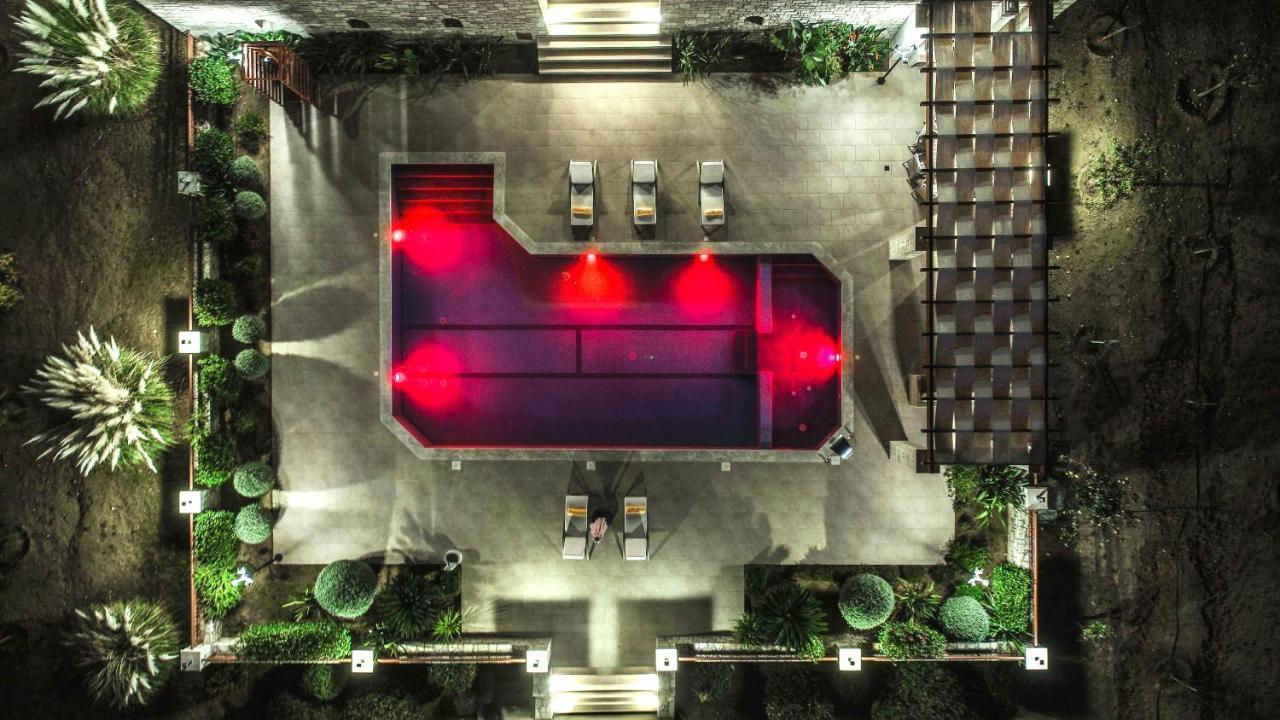 Iremia Luxury With Pool Villa *