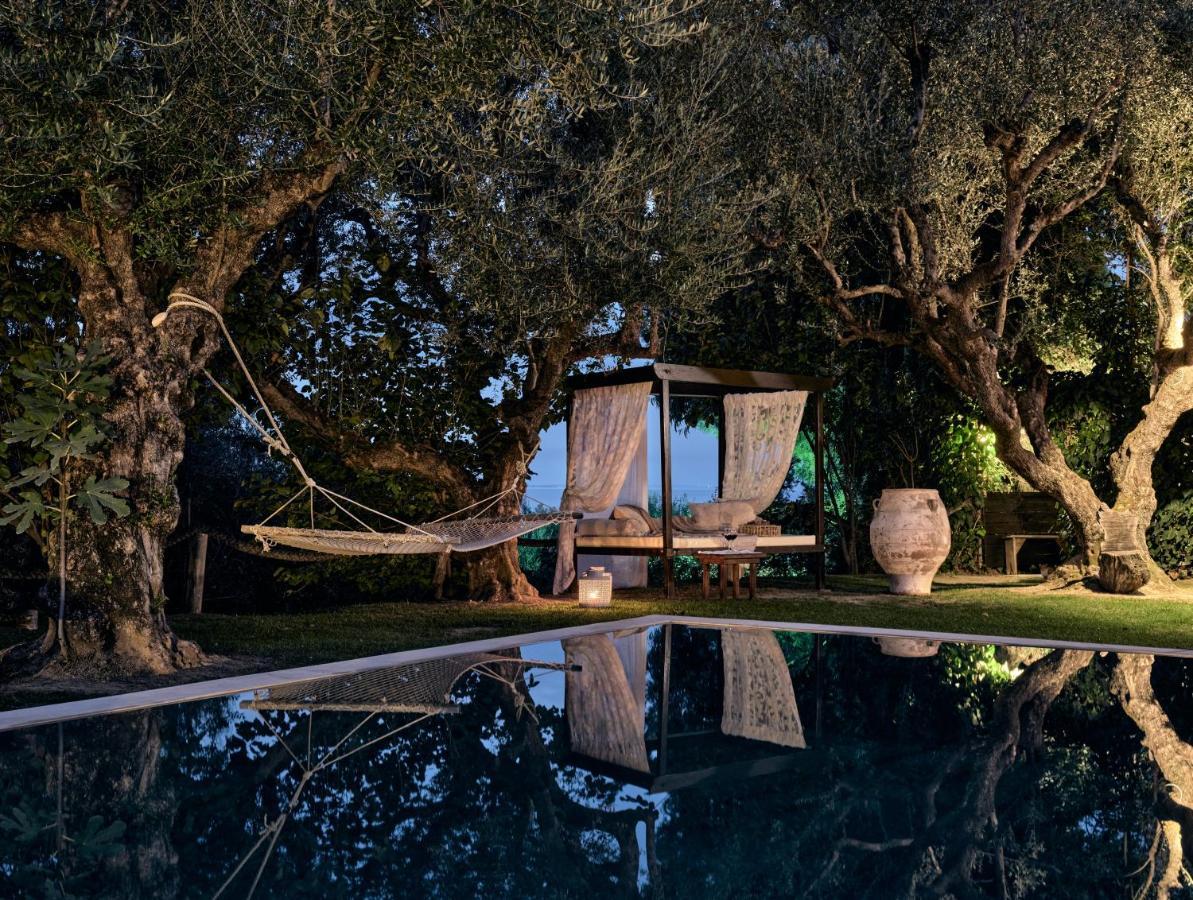 Villa Vafias - Tranquil Location, Ideal For Large Groups, By Zantewize