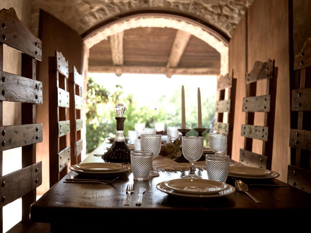 Vafias - Tranquil Location, Ideal For Large Groups, By Zantewize Villa