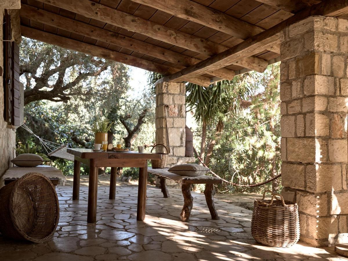 Vafias - Tranquil Location, Ideal For Large Groups, By Zantewize Villa