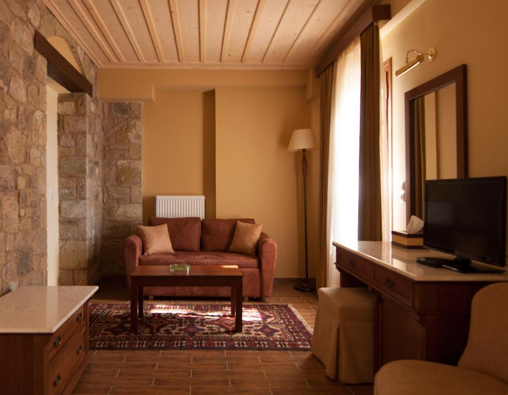 Alpen House & Hotel 4*