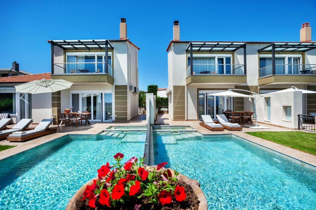 Sunny Grande Villa *