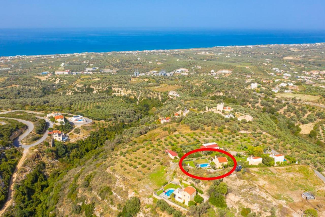 Villa Garifallia Loutra (Crete)