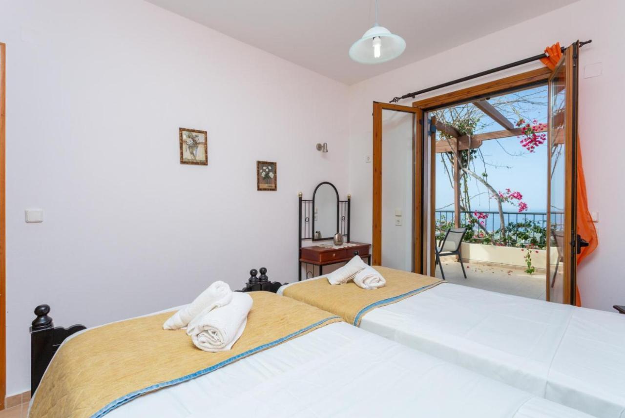 Garifallia Villa Loutra (Crete)