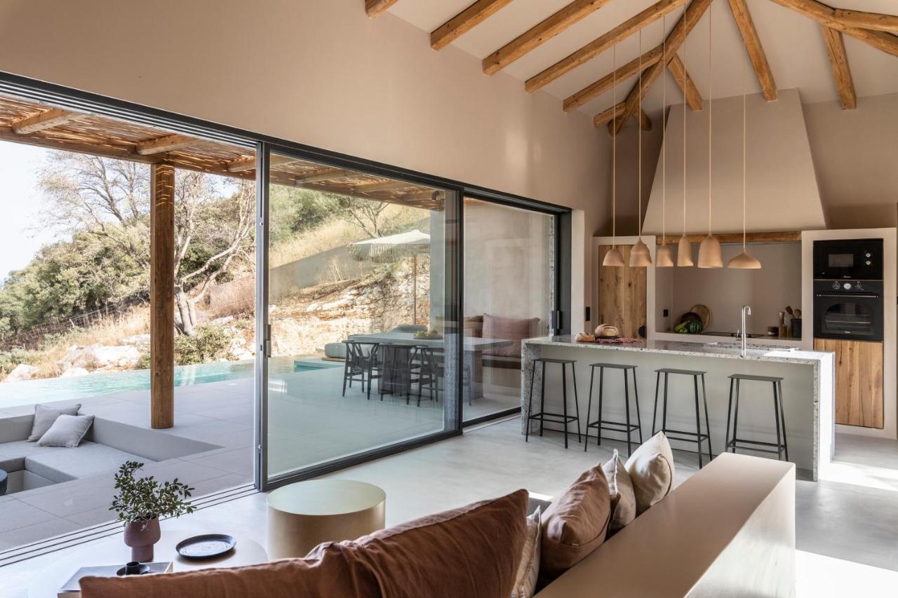 Villa Pera Perou Unspoiled Luxury *