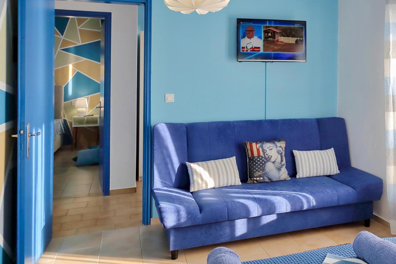 Maras Marinas Open All Year * Nikiti (Sithonia)