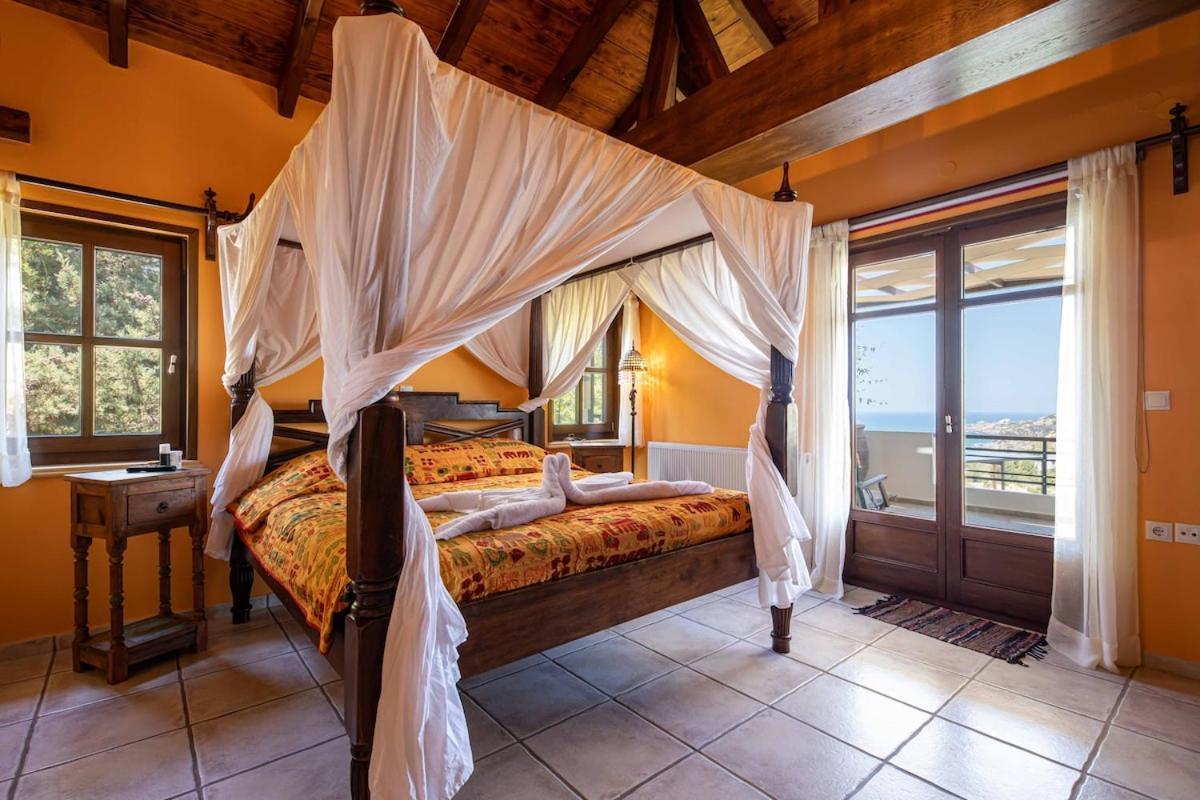 Staras - With Private Heated Pool & Jacuzzi Villa Gerani (Rethymno)
