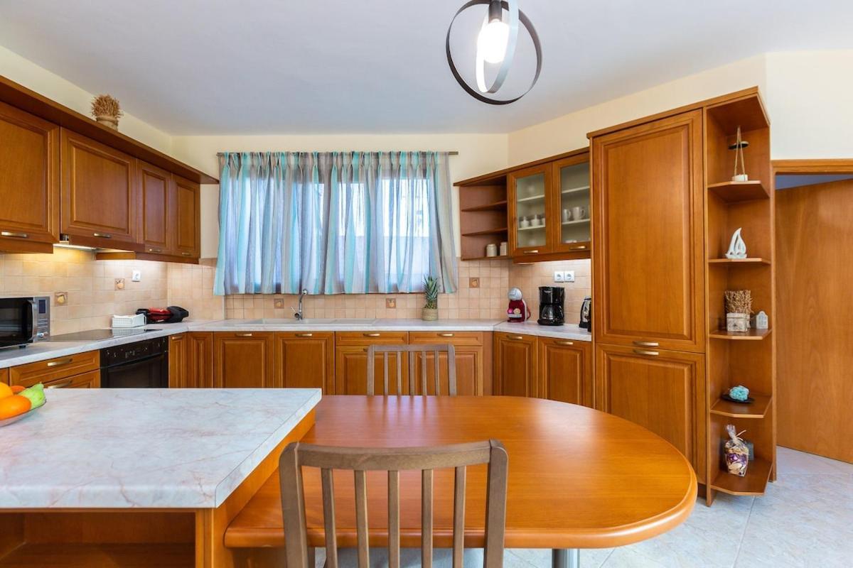 Luxury 190 M2 Sky & Sea Apartment Rethymno (Crete)