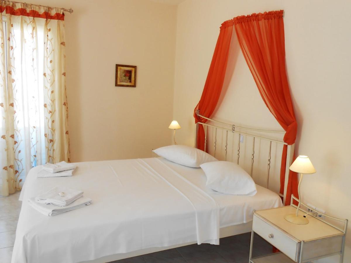 Livanios Apartment