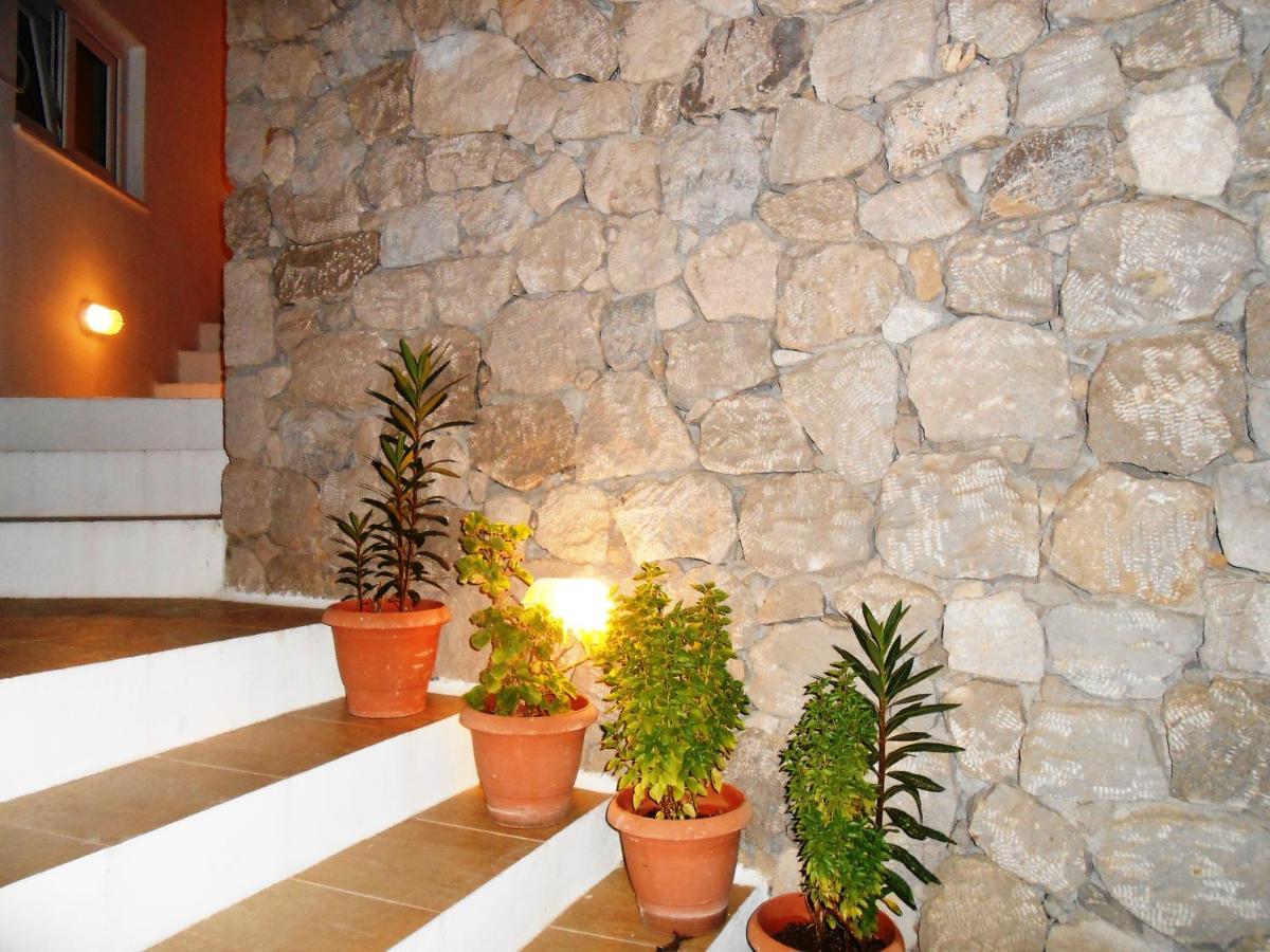 Apartment Livanios