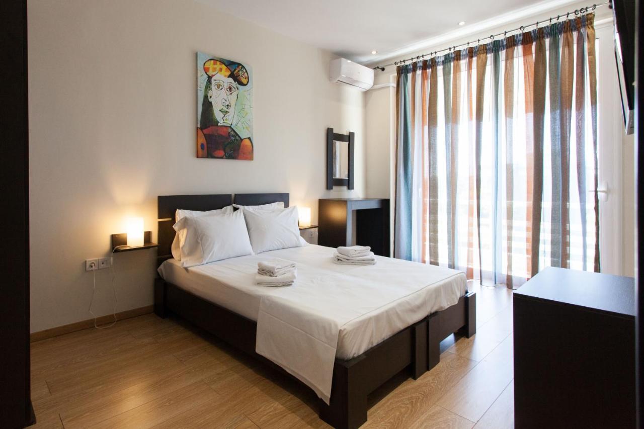 Modern In Glyfada A Breath Away From The Sea - The View * Athens