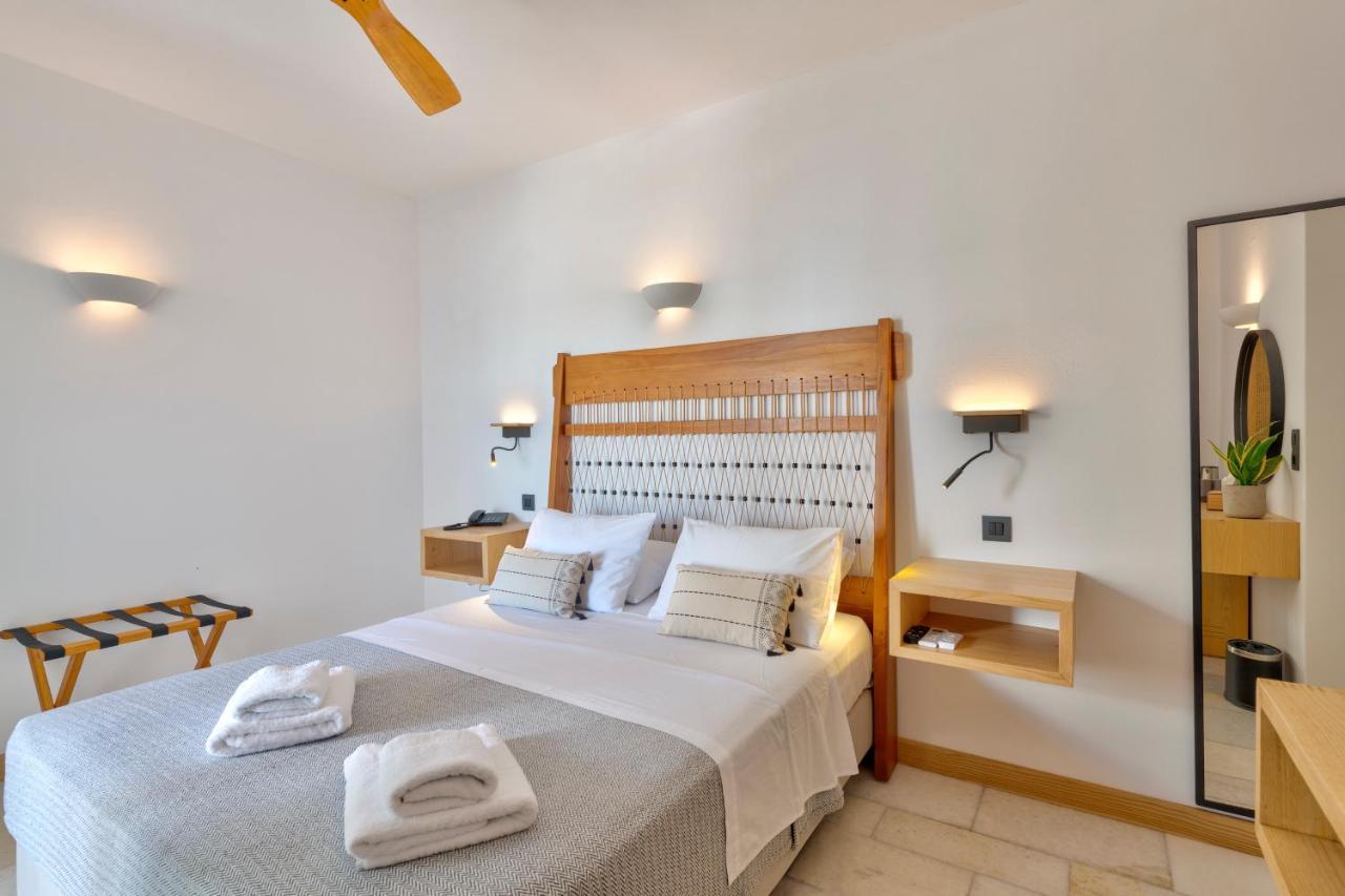 Hotel Calma Boutique 3*