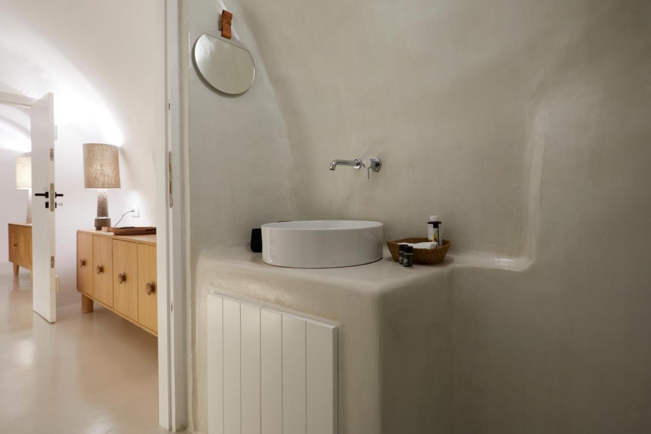 Olea Cave House Villa *