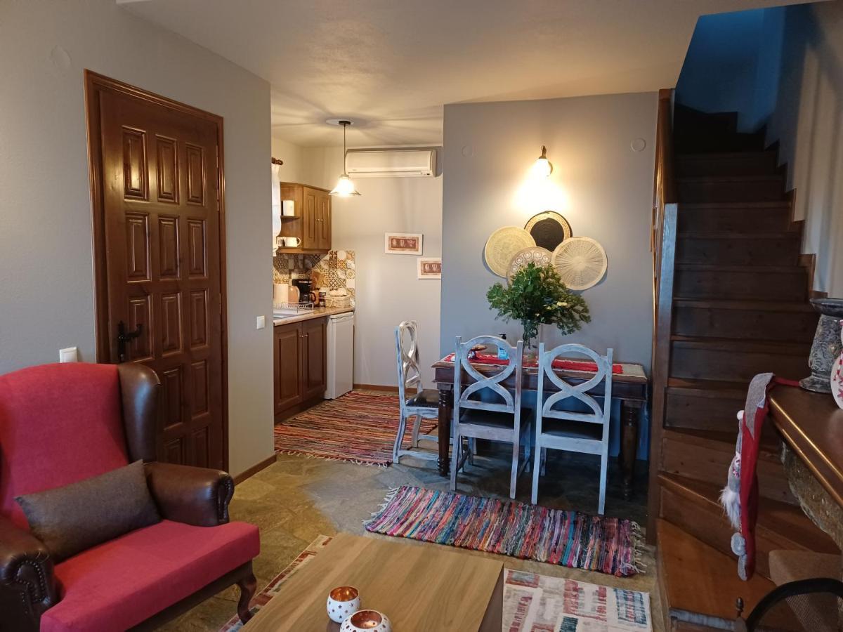Apartment Rinoula's Traditional Mouresi