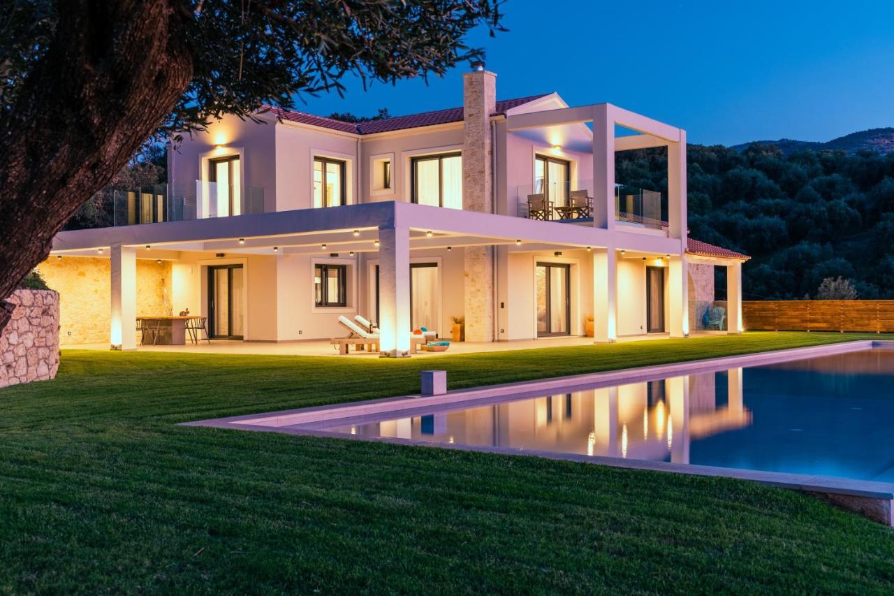 Luxury Ebellina By Posarellivillas Villa Acharavi (Corfu)