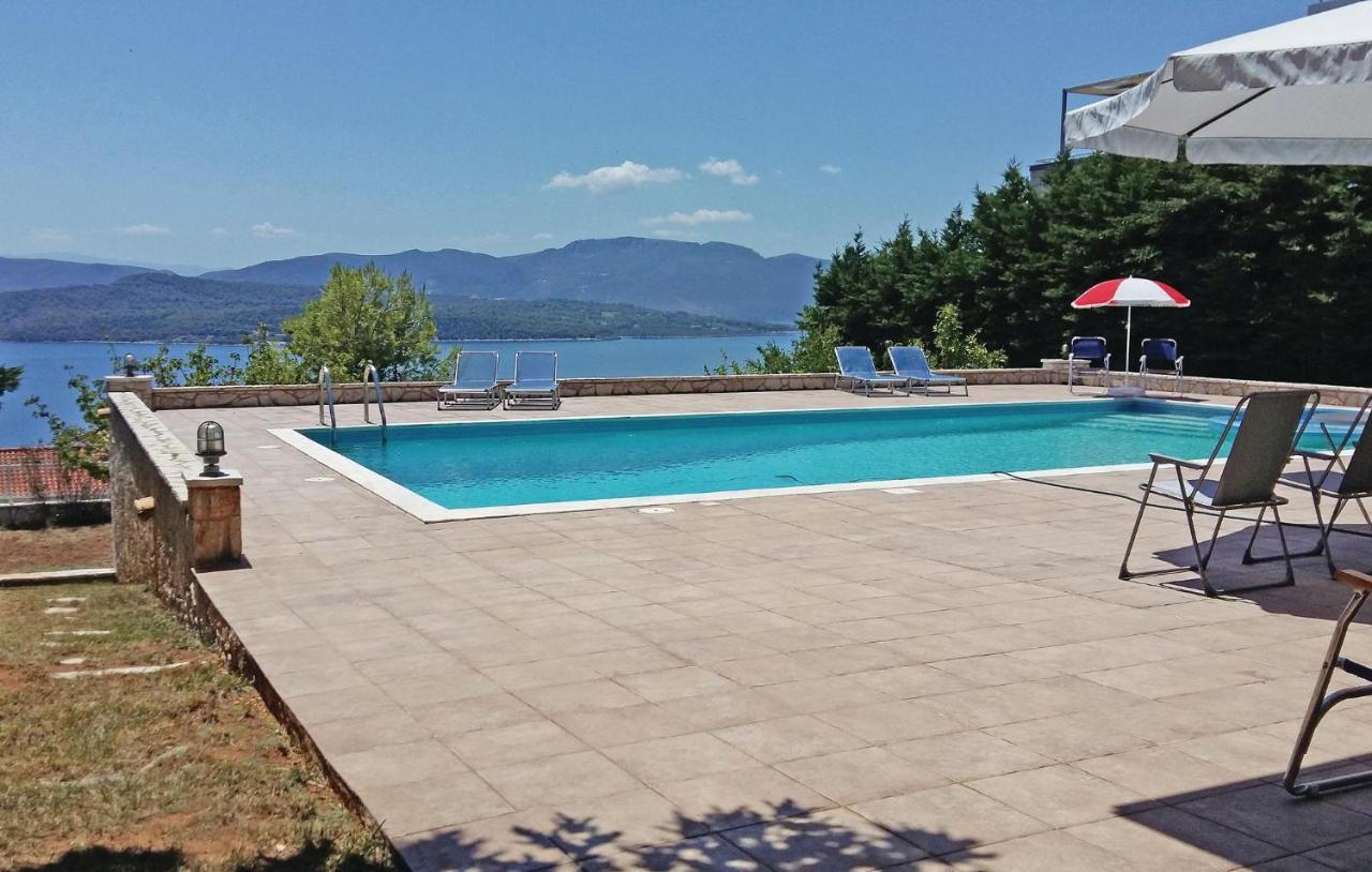 Beautiful In Theologos With Jacuzzi Holiday home Theologos (Phthiotis)