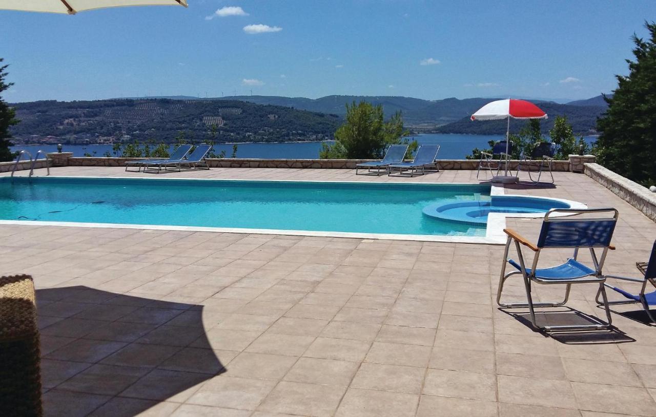 Holiday home Beautiful In Theologos With Jacuzzi Theologos (Phthiotis)