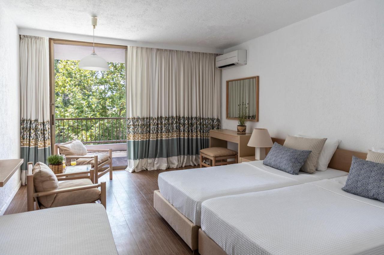 Hotel Amalia Olympia 4*