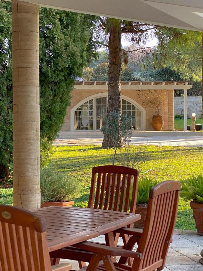 Nostrana Village Apartment