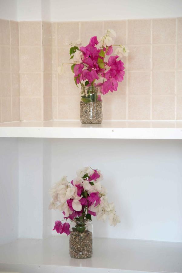 Flora & Agelos Studios Apartment *