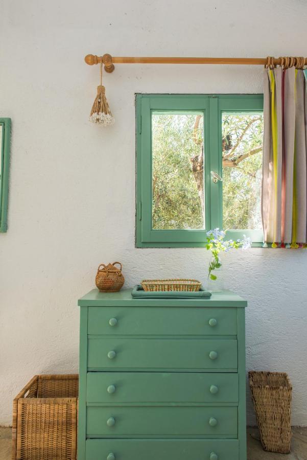 Kala.mia Charming Sea View Villa