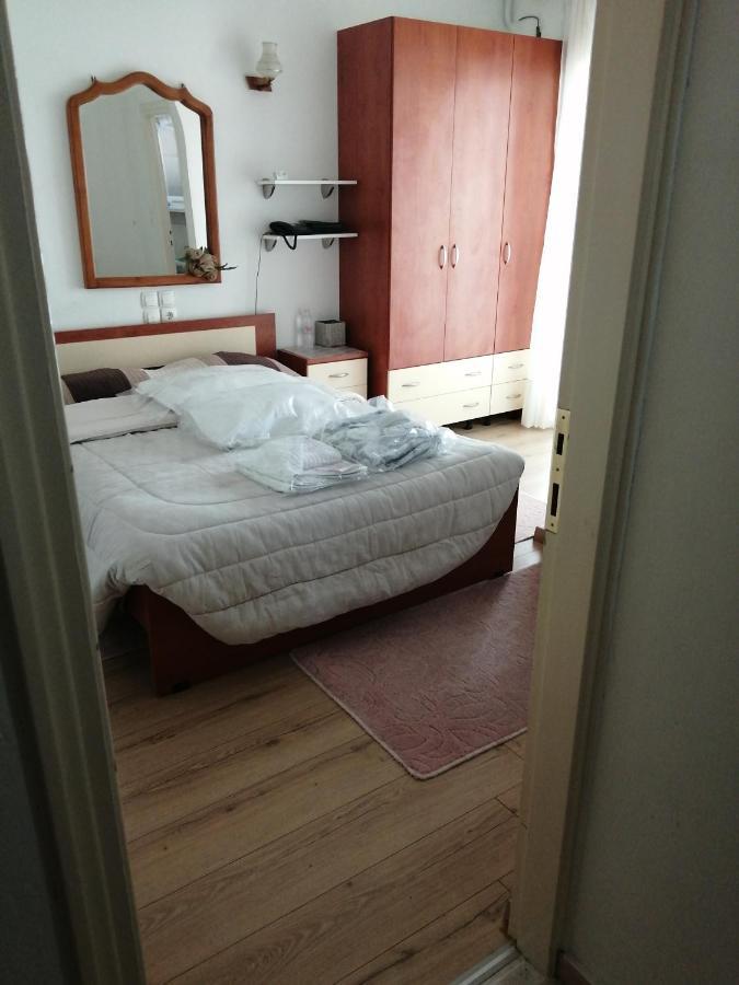 Aparthotel Fotini Kamena Vourla