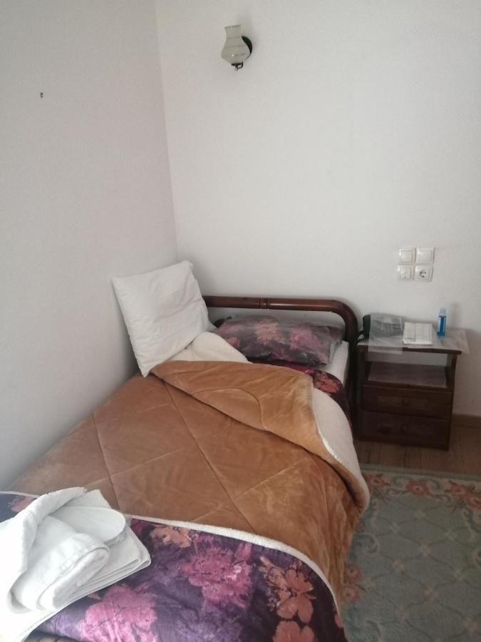 Fotini Kamena Vourla