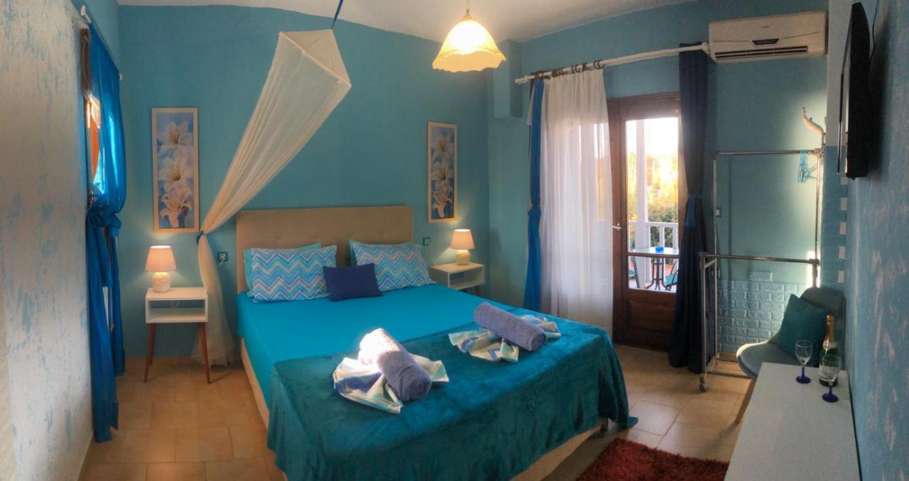 Maras Marinas Open All Year