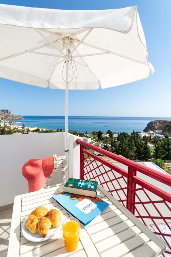 Bella Vista Stegna Aparthotel 3*