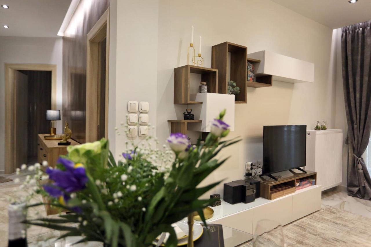 La Luxury Stelve Apartment Larissa