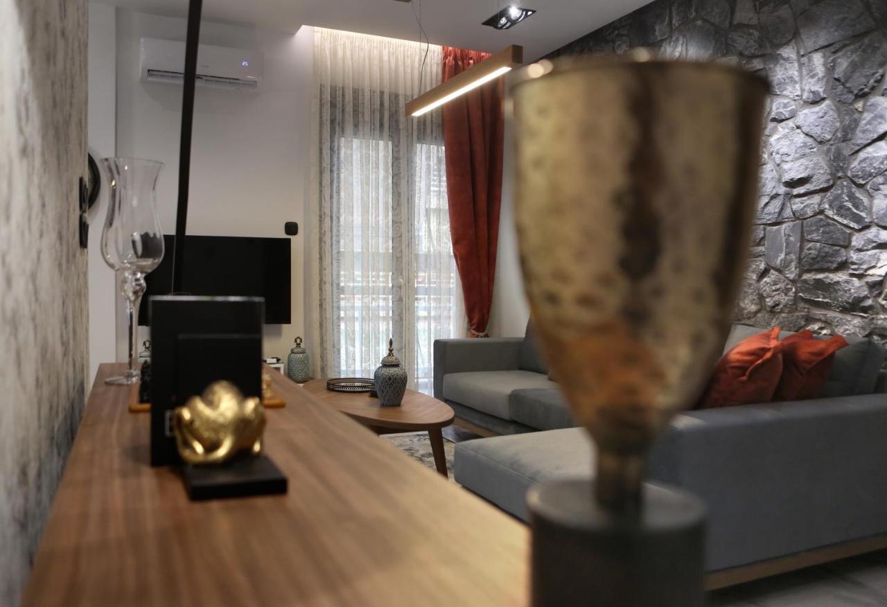 La Luxury Kreousa