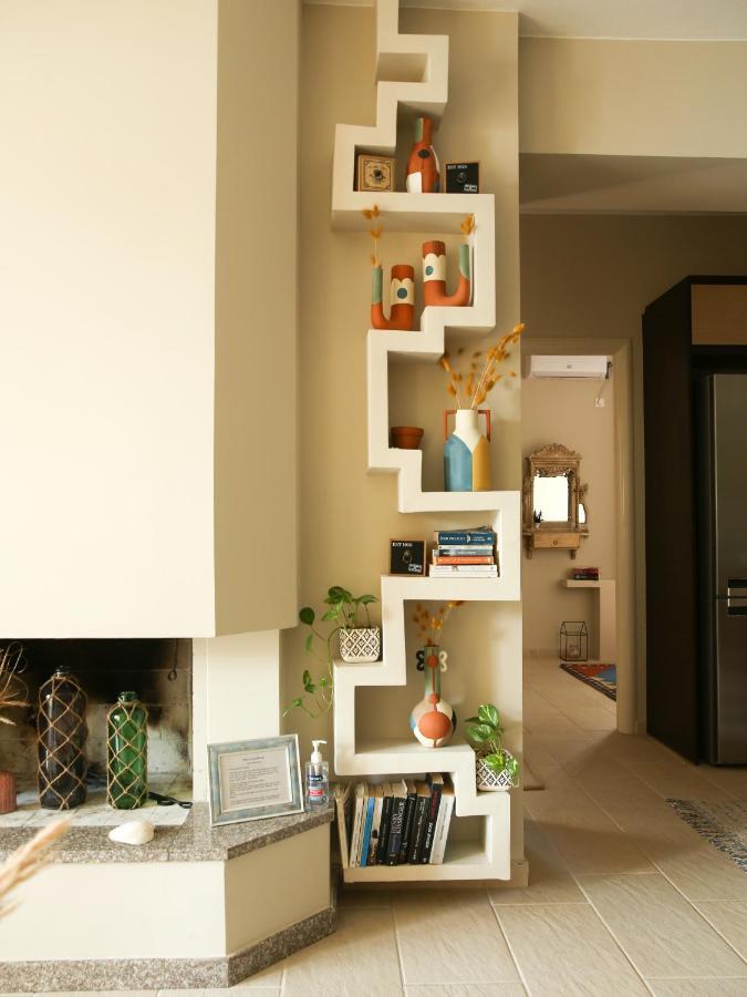 House In Itea-delphi Apartment *