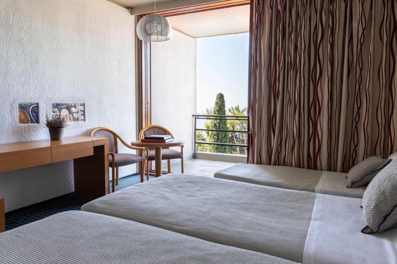 Hotel Amalia 4*