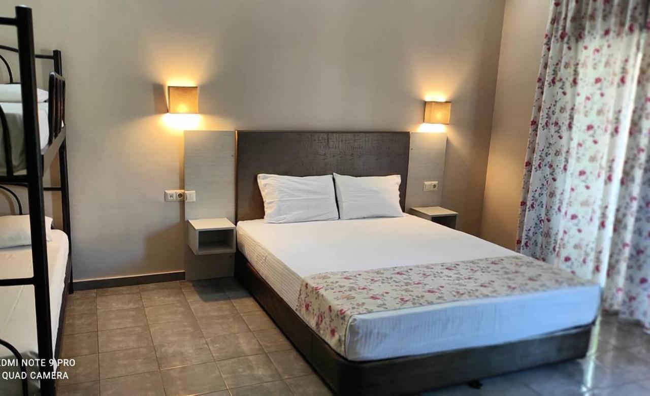Hotel Annmari *