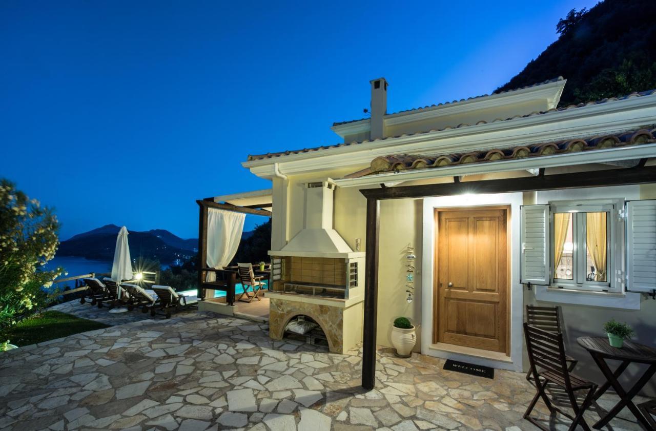 Meliti - Private With Stunning Seaviews, Infinity Pool, Close To The * Nydri (Lefkada)