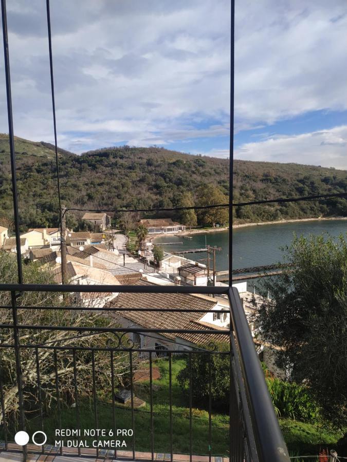 Apartment Nikos *