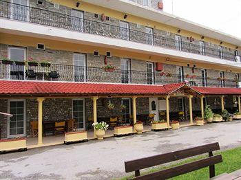 Pieria Hotel 3*