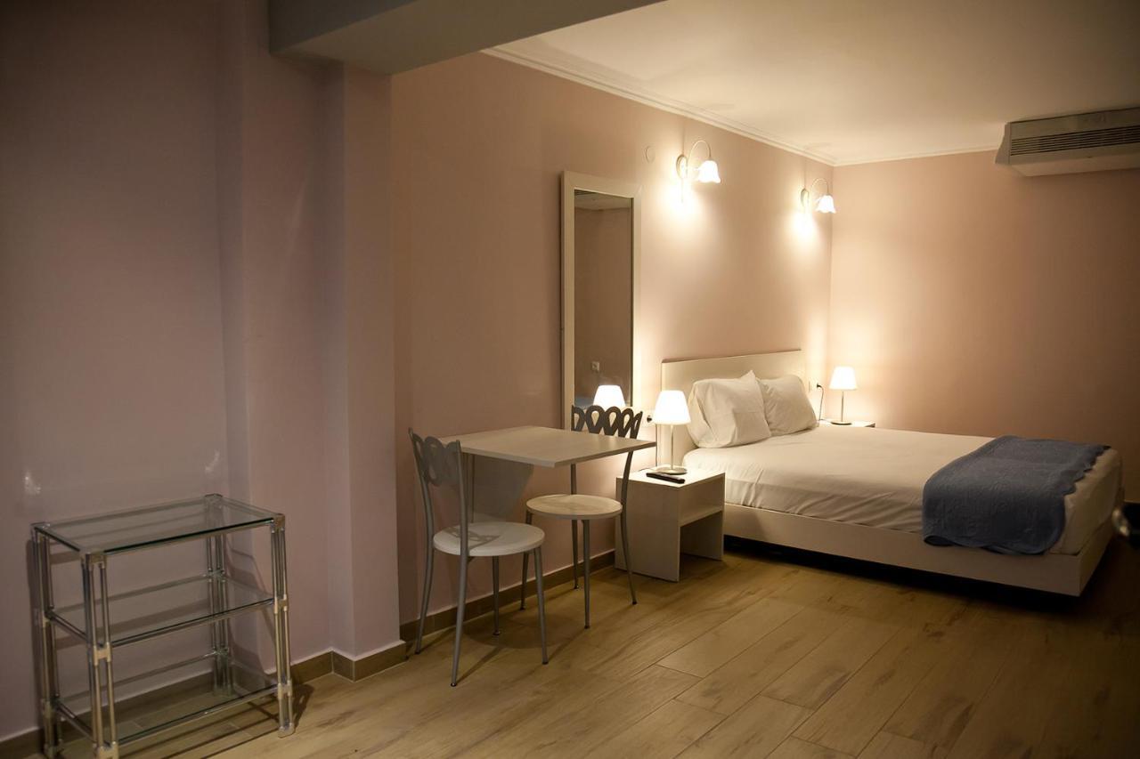 Niki Apartment Plataria