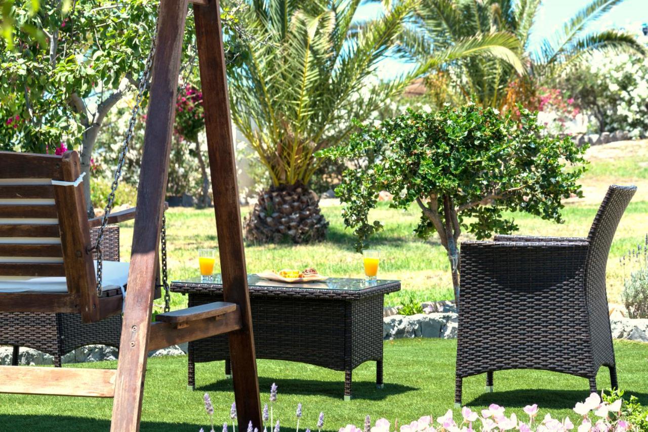 Aparthotel Konstantinos 2*