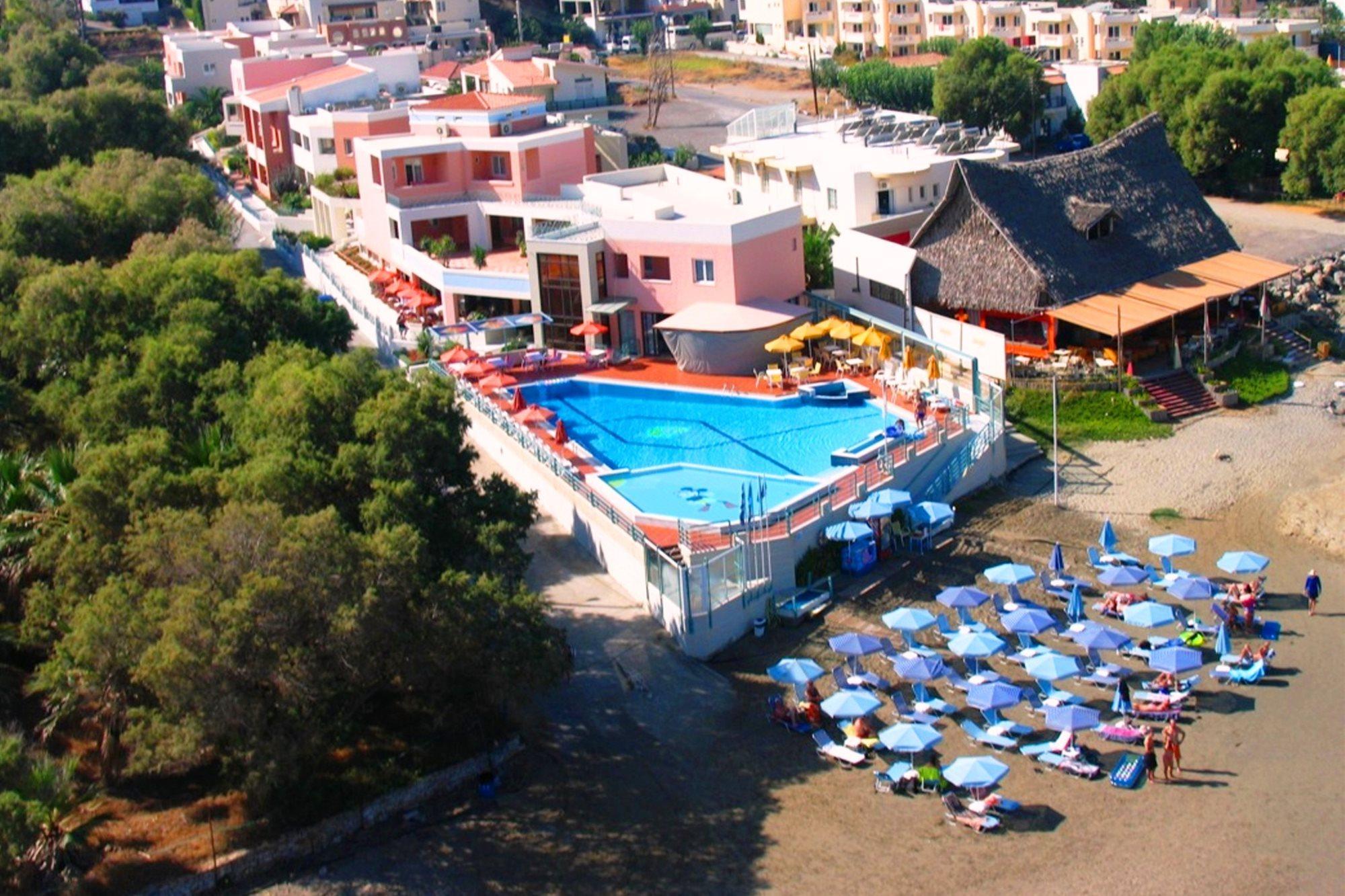 Aparthotel Chrispy Resort, Agia Marina (Crete)
