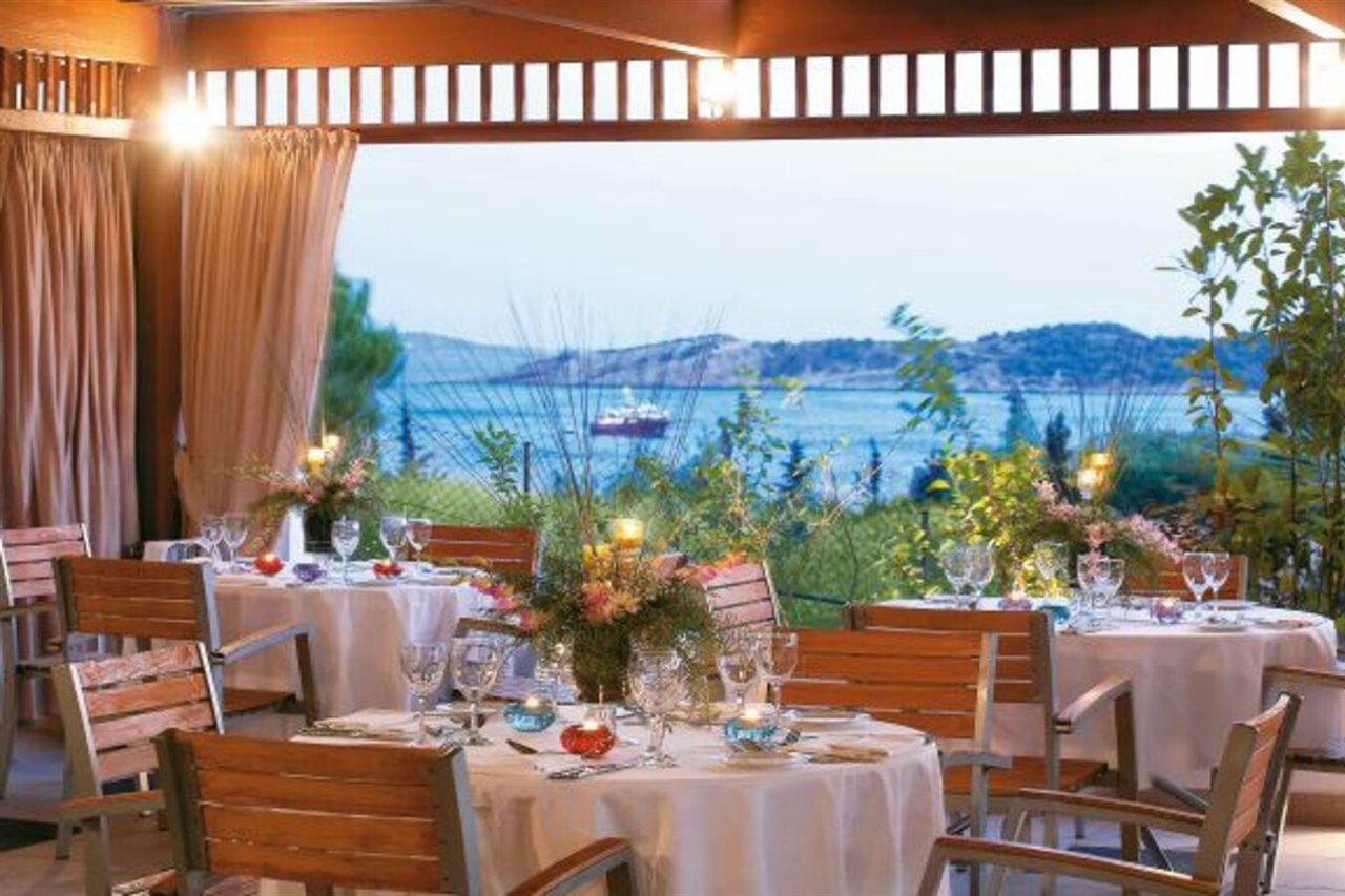 The Roc Club, A Grecotel To Live Vouliagmeni