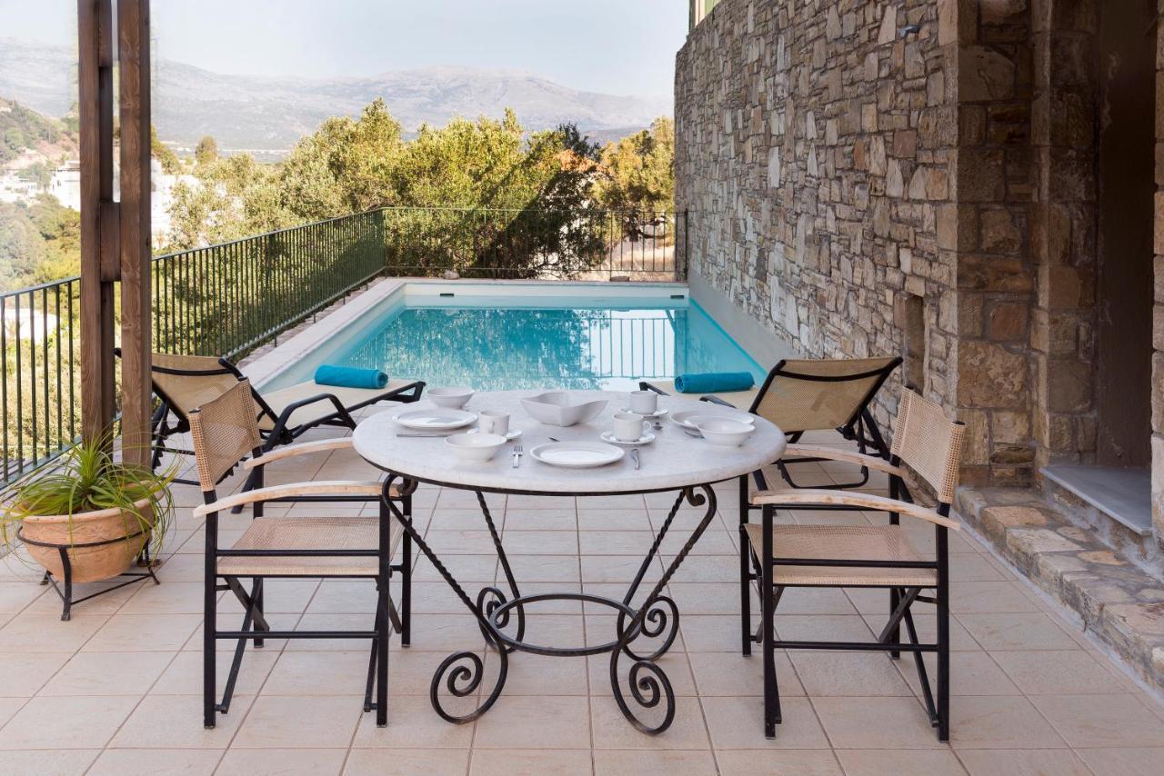 Luxury Villas Villa *