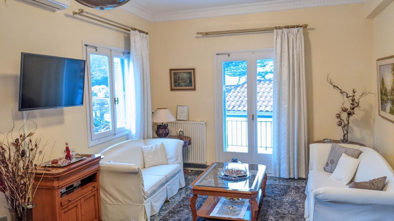 Sapho's House Leonidio