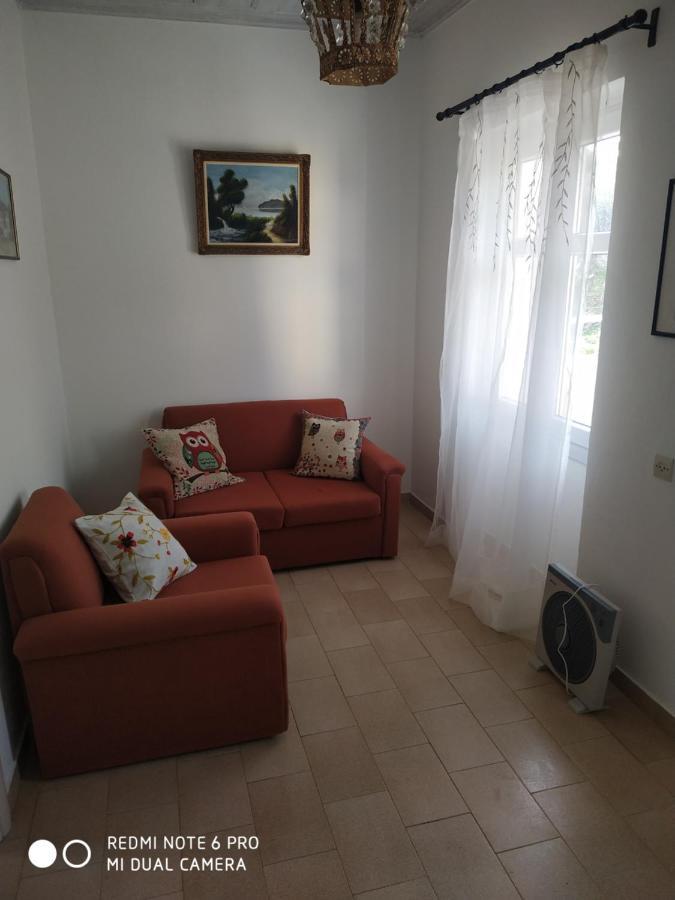 Apartment Nikos Agios Stefanos (Thinali)
