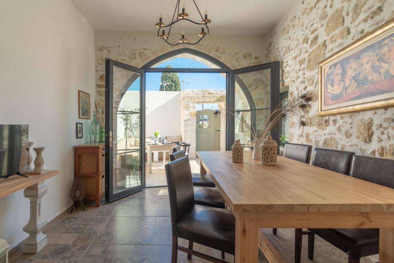 Stonehouse South Crete Holiday home