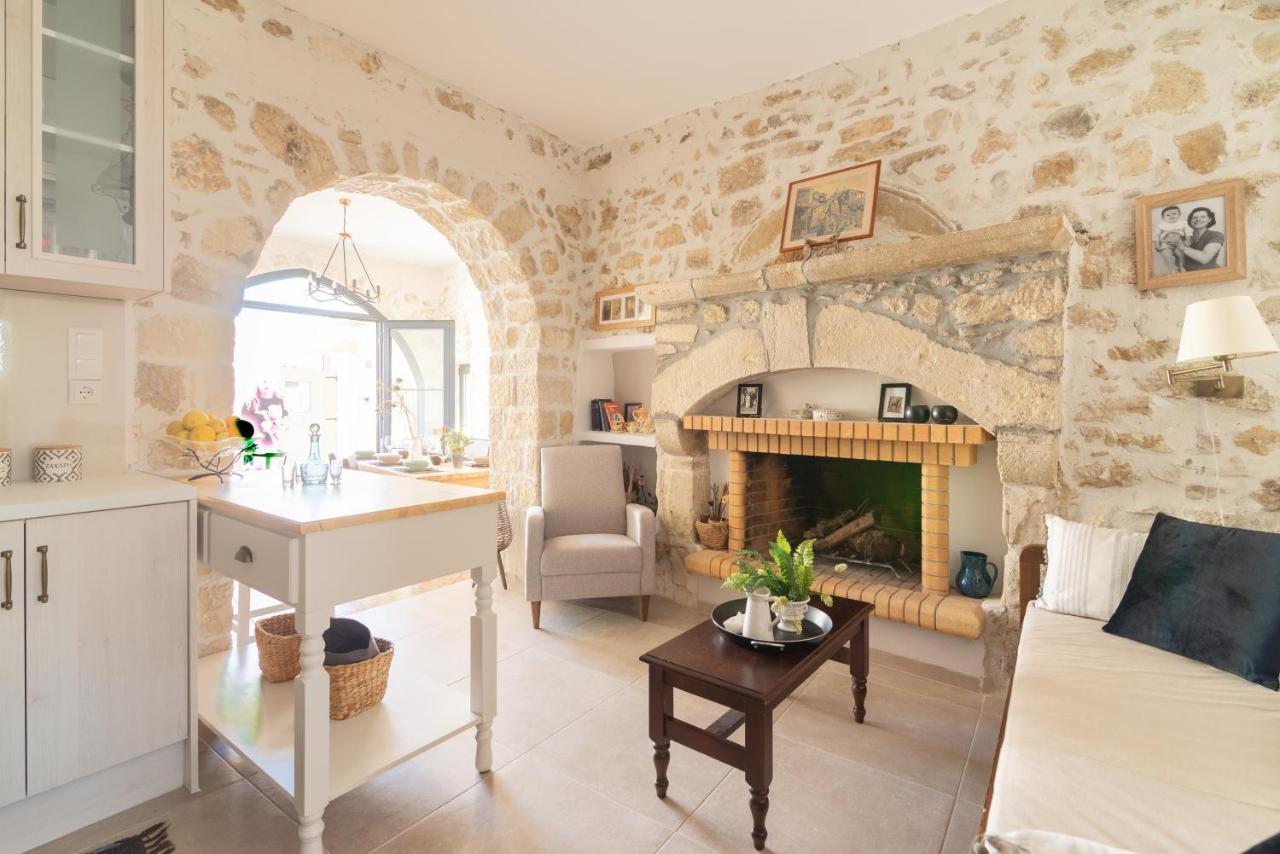 Stonehouse South Crete Holiday home *