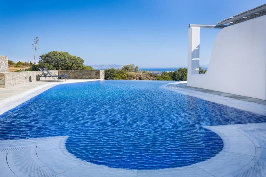 Infinity Blue * Parikia (Paros)