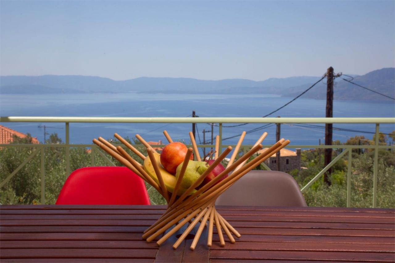 Carmina Villa Aegina