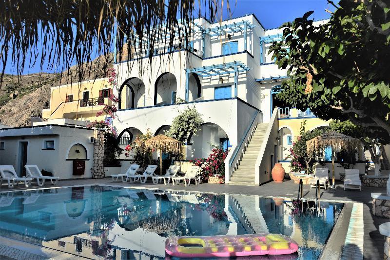 Artemis Santorini Kamari (Santorini)